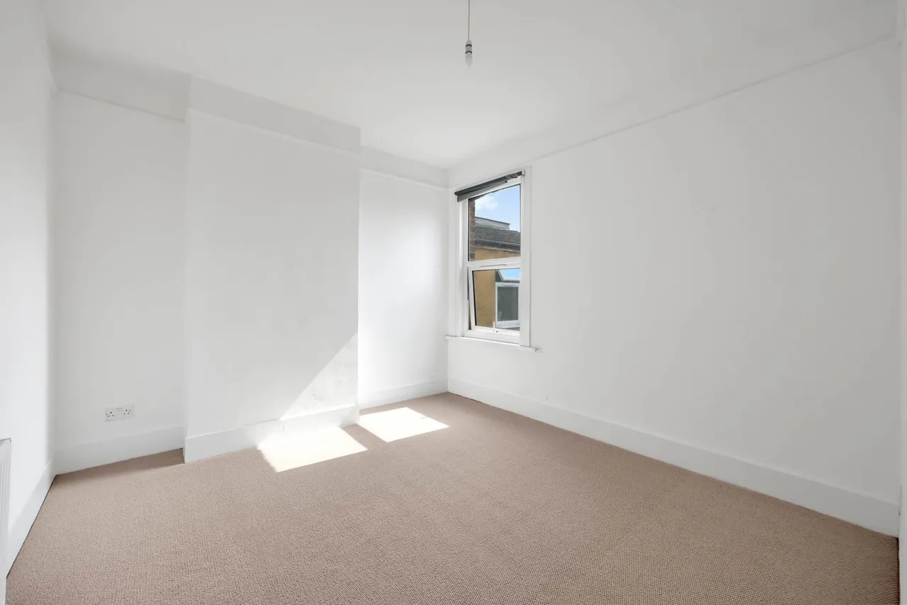 Northbank Road, London, E17, photo 6