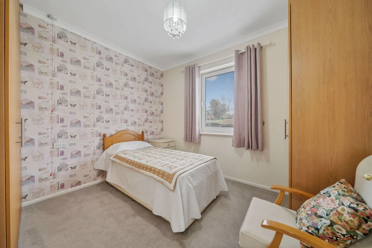 Sandringham Court Thurlow, Lowton, Warrington, Warrington, WA3 2QN, photo 9