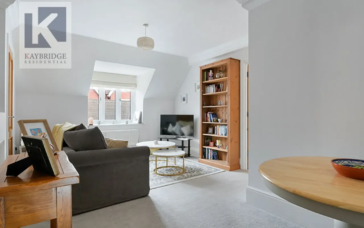 High Street, Ewell, KT17, photo 6