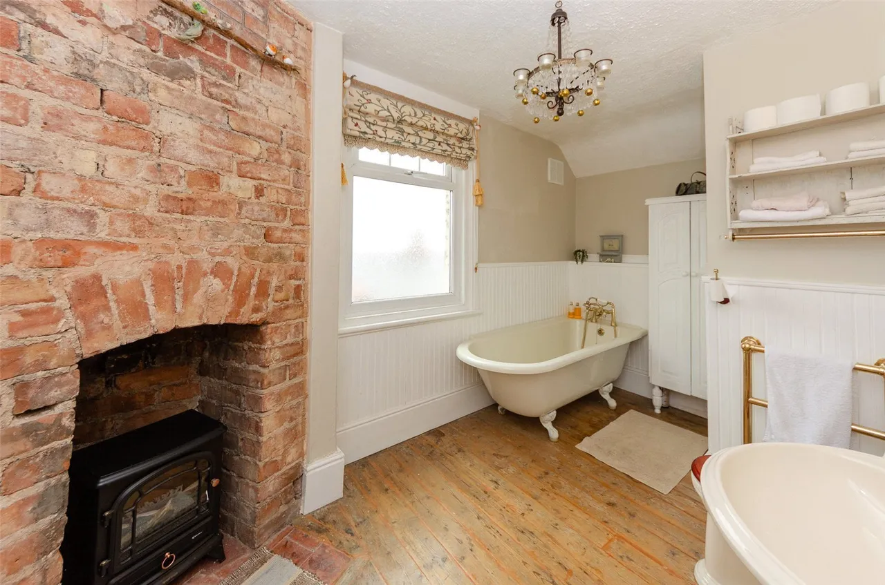 Woodhill Road, Colwyn Bay, LL29, photo 12
