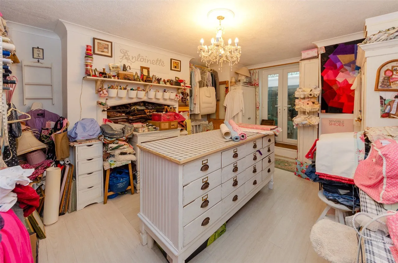 Woodhill Road, Colwyn Bay, LL29, photo 17