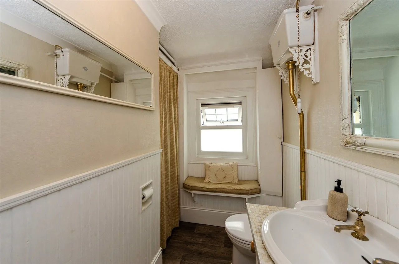 Woodhill Road, Colwyn Bay, LL29, photo 14
