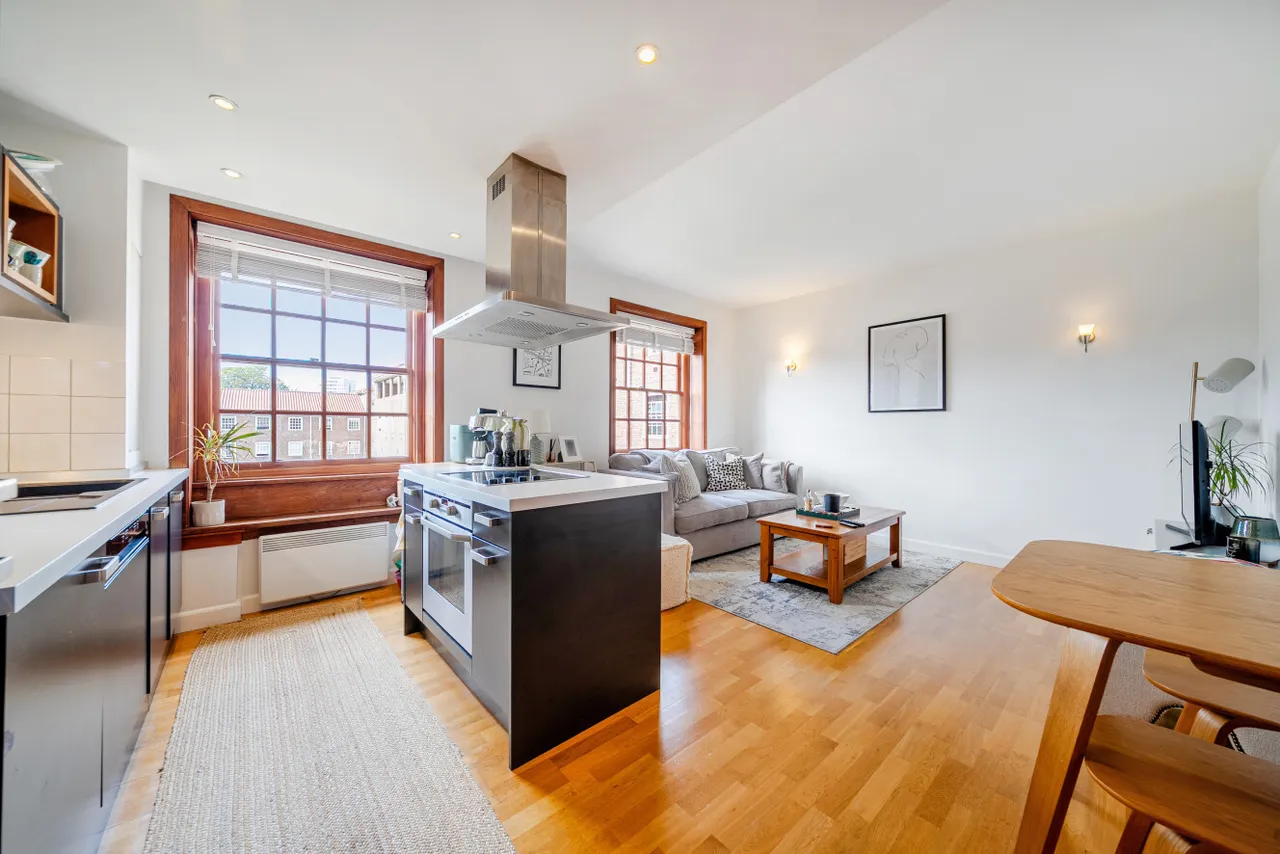 Scott Avenue, Putney, SW15, photo 2