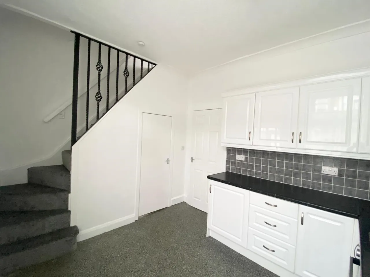 Hanover Street, Colne, BB8, photo 3
