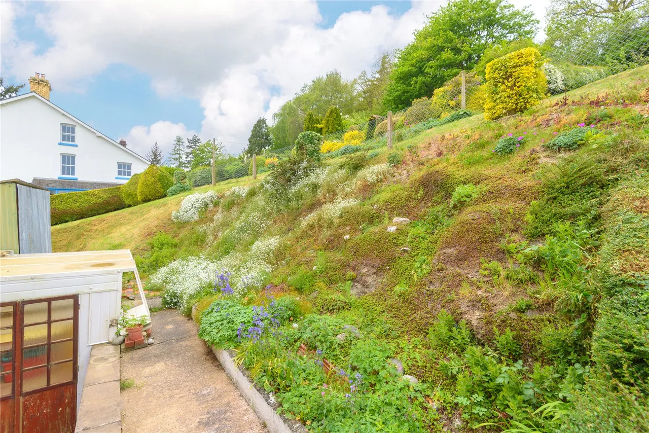 Crescent Gardens, Newtown, Powys, SY16 2HQ, photo 31