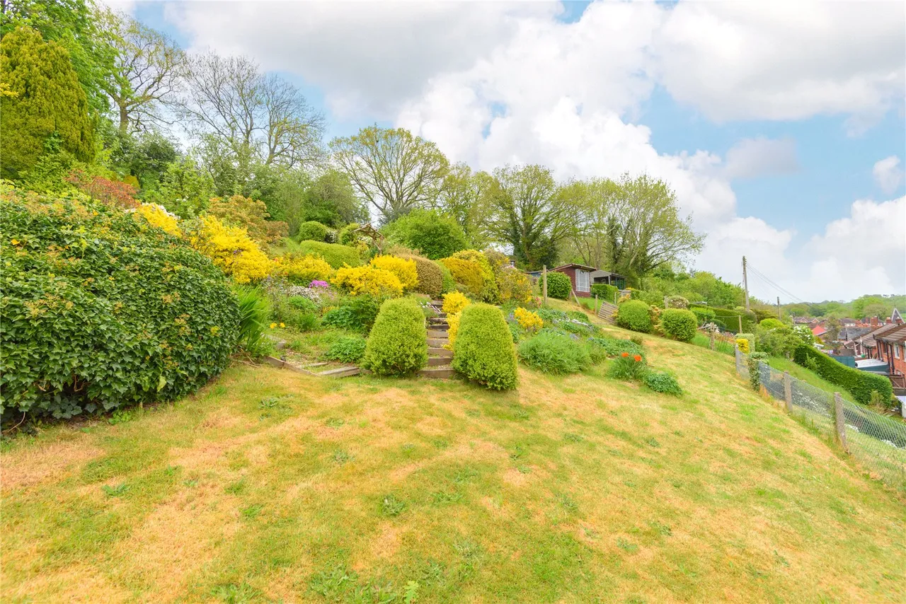 Crescent Gardens, Newtown, Powys, SY16 2HQ, photo 29