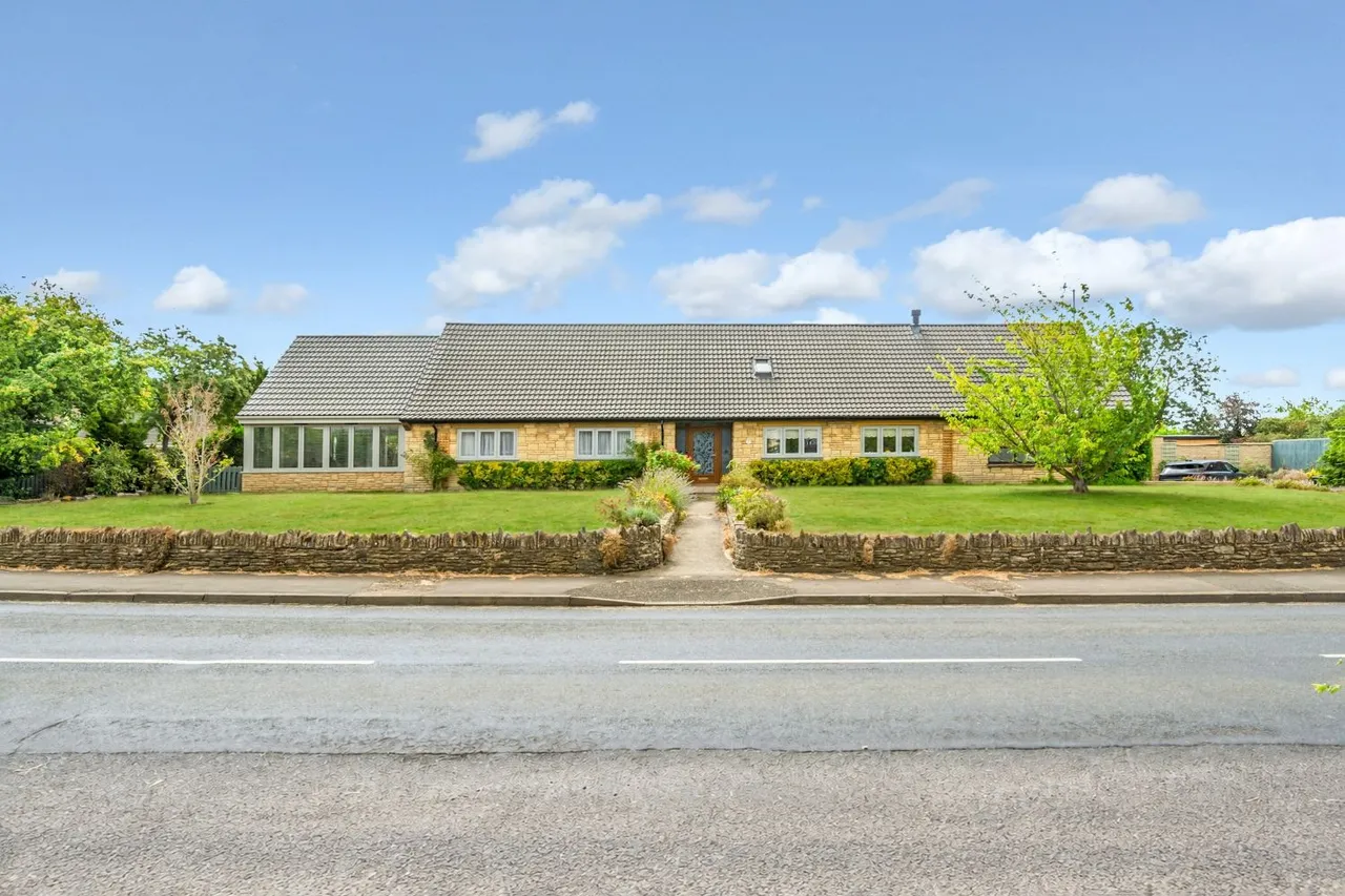 Down Ampney, Cotswolds, GL7, photo 23