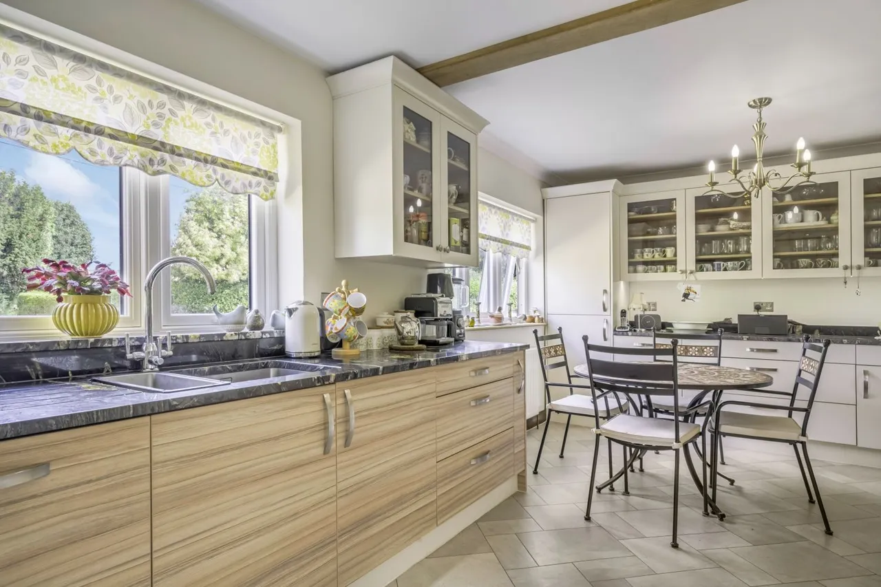 Down Ampney, Cotswolds, GL7, photo 17