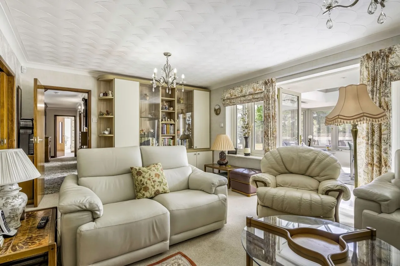 Down Ampney, Cotswolds, GL7, photo 19