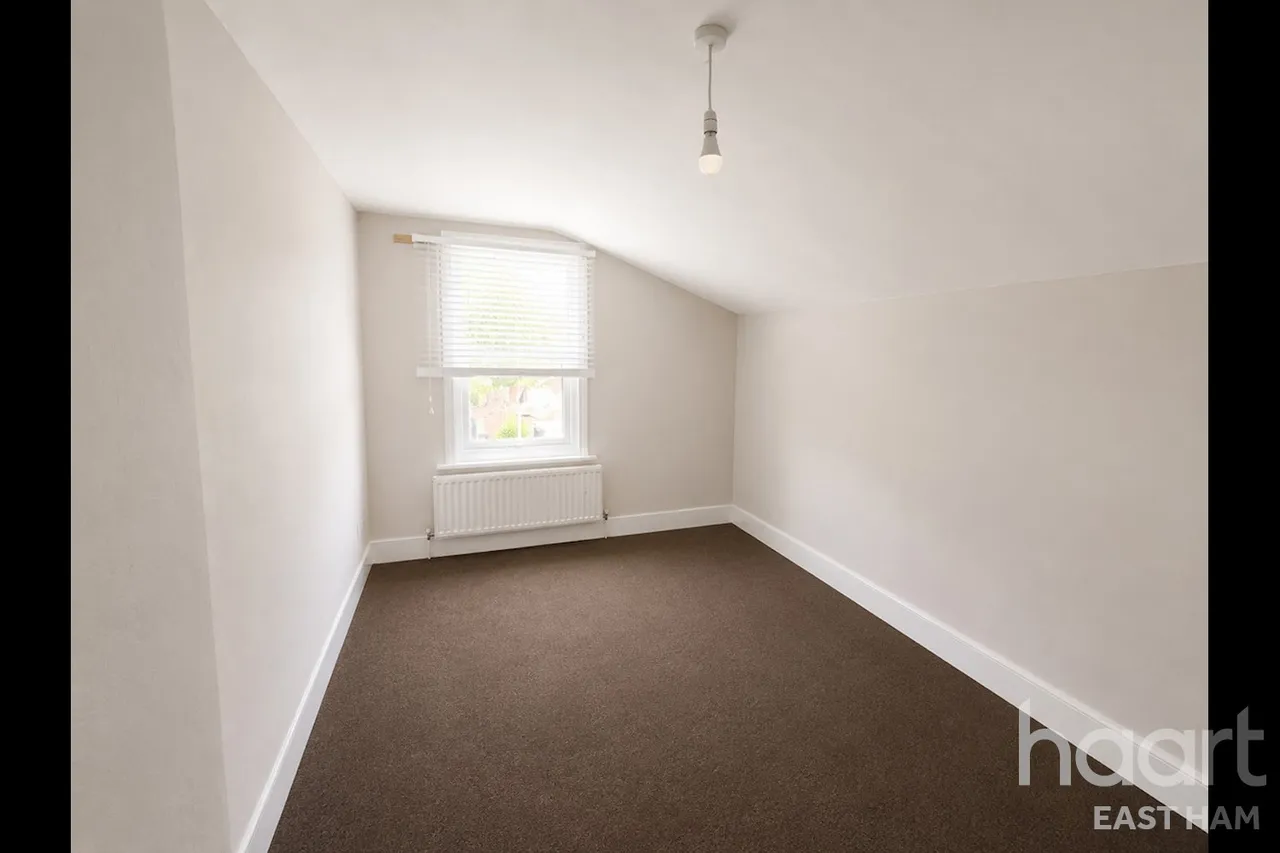 Grangewood Street, E6, photo 6