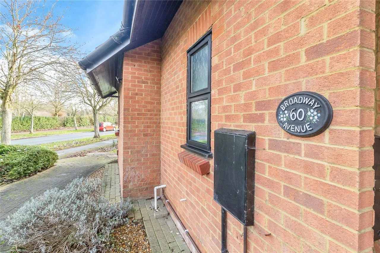 Broadway Avenue, Giffard Park, Milton Keynes, Buckinghamshire, MK14, photo 17