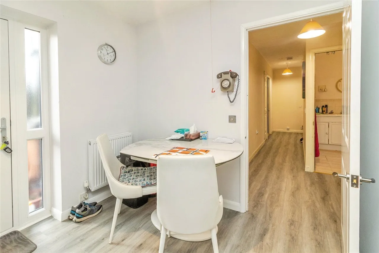 Broadway Avenue, Giffard Park, Milton Keynes, Buckinghamshire, MK14, photo 10