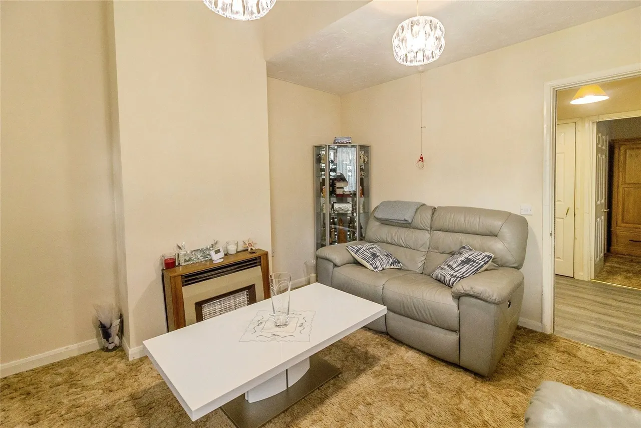 Broadway Avenue, Giffard Park, Milton Keynes, Buckinghamshire, MK14, photo 5