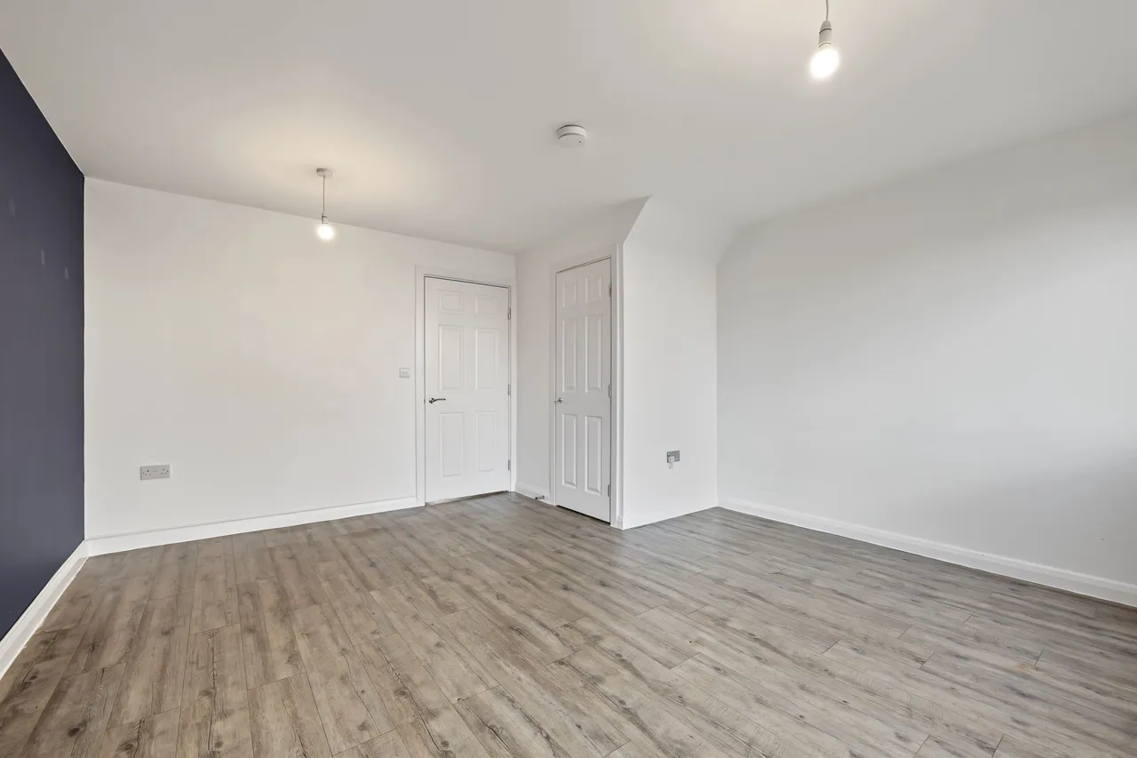 Bellamy Close, Coventry, CV2, photo 3