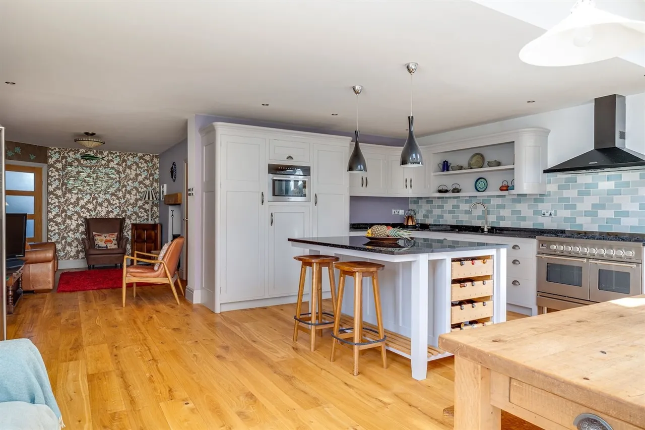 Hadrian Way, Northwich, photo 9