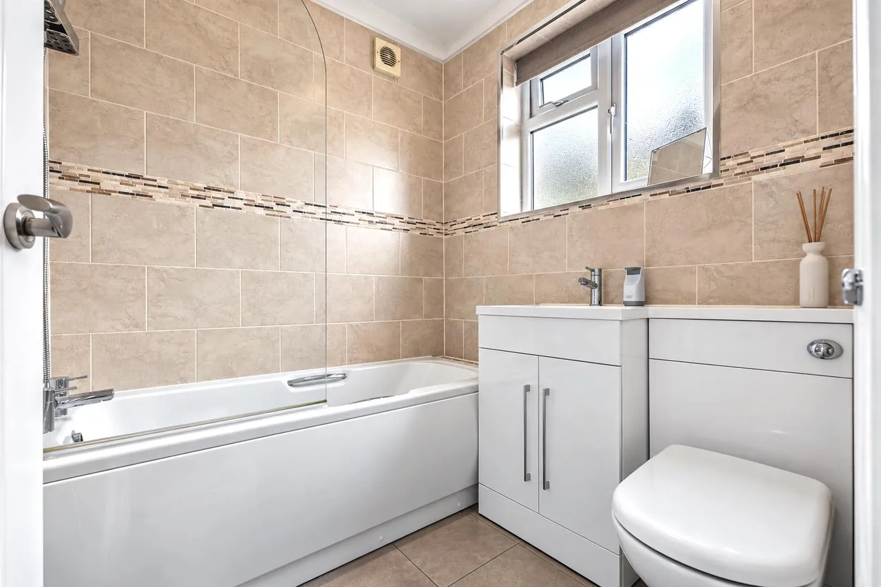 Stancliffe Avenue, Nottingham, NG6, photo 9