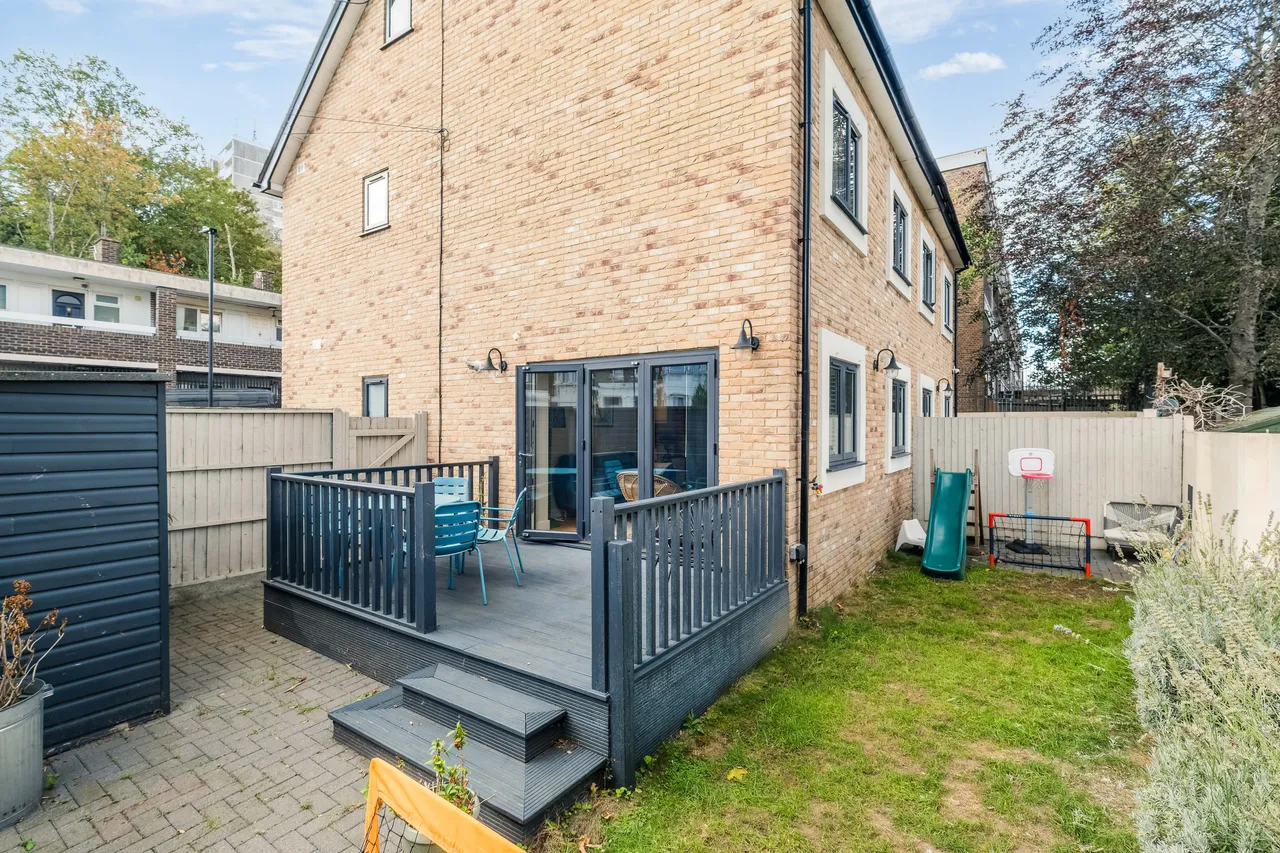 Granite Street, London, SE18, photo 18