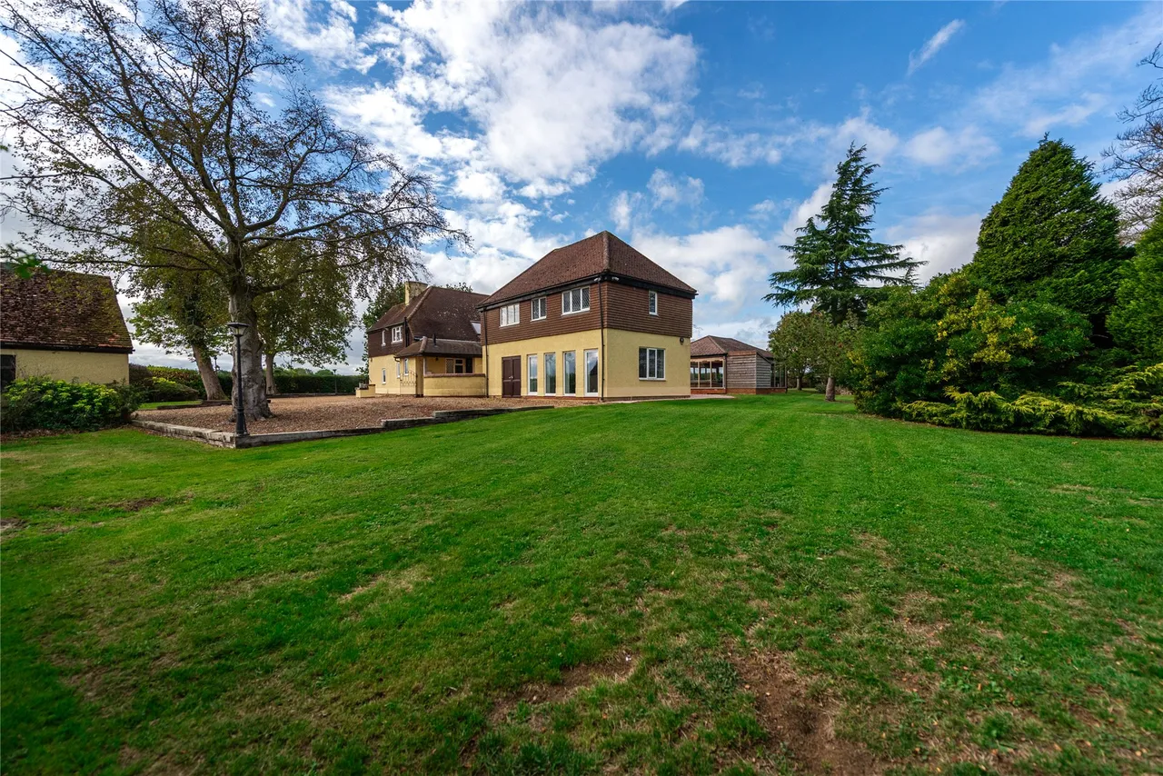 Church Street, Blakesley, NN12, photo 18