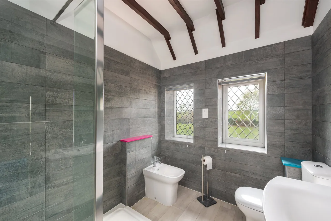 Church Street, Blakesley, NN12, photo 12