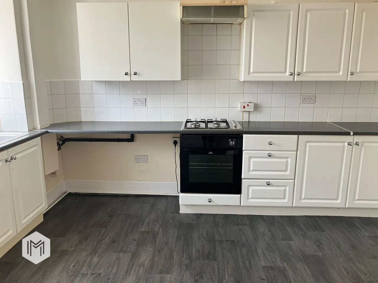 Moorfield Grove, Bolton, BL2 2LG, photo 3