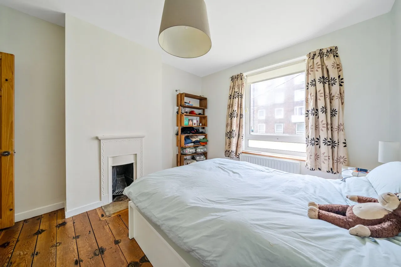 Peckham Road, SE5, photo 16