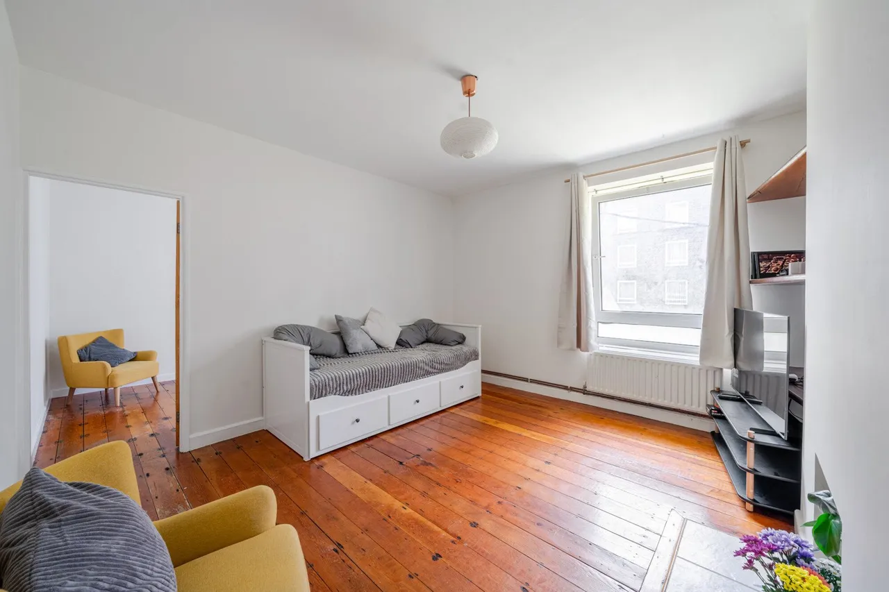 Peckham Road, SE5, photo 2