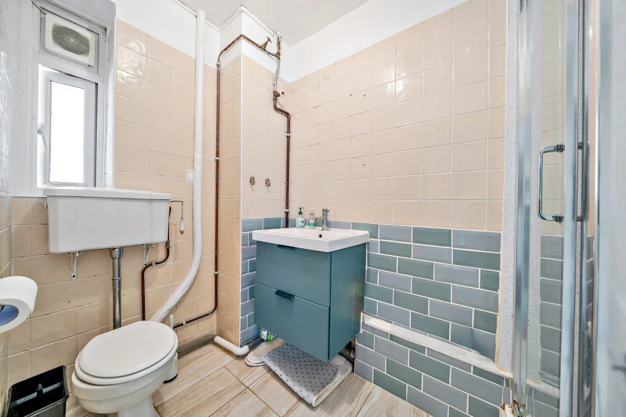 Peckham Road, SE5, photo 8