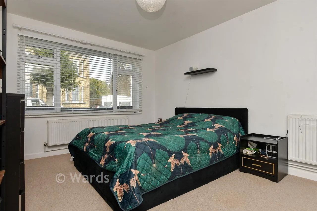 Edith Road, Ramsgate, CT11, photo 4