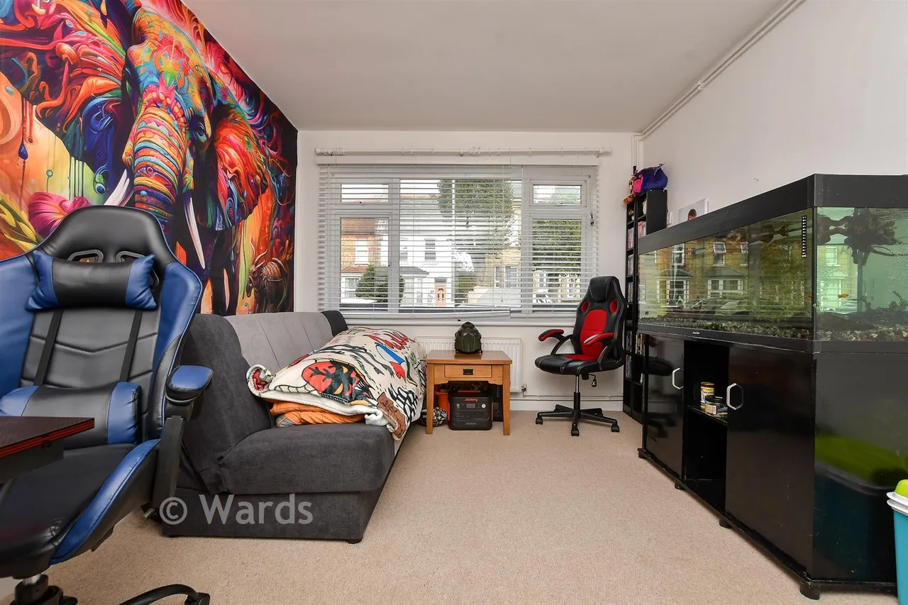 Edith Road, Ramsgate, CT11, photo 2