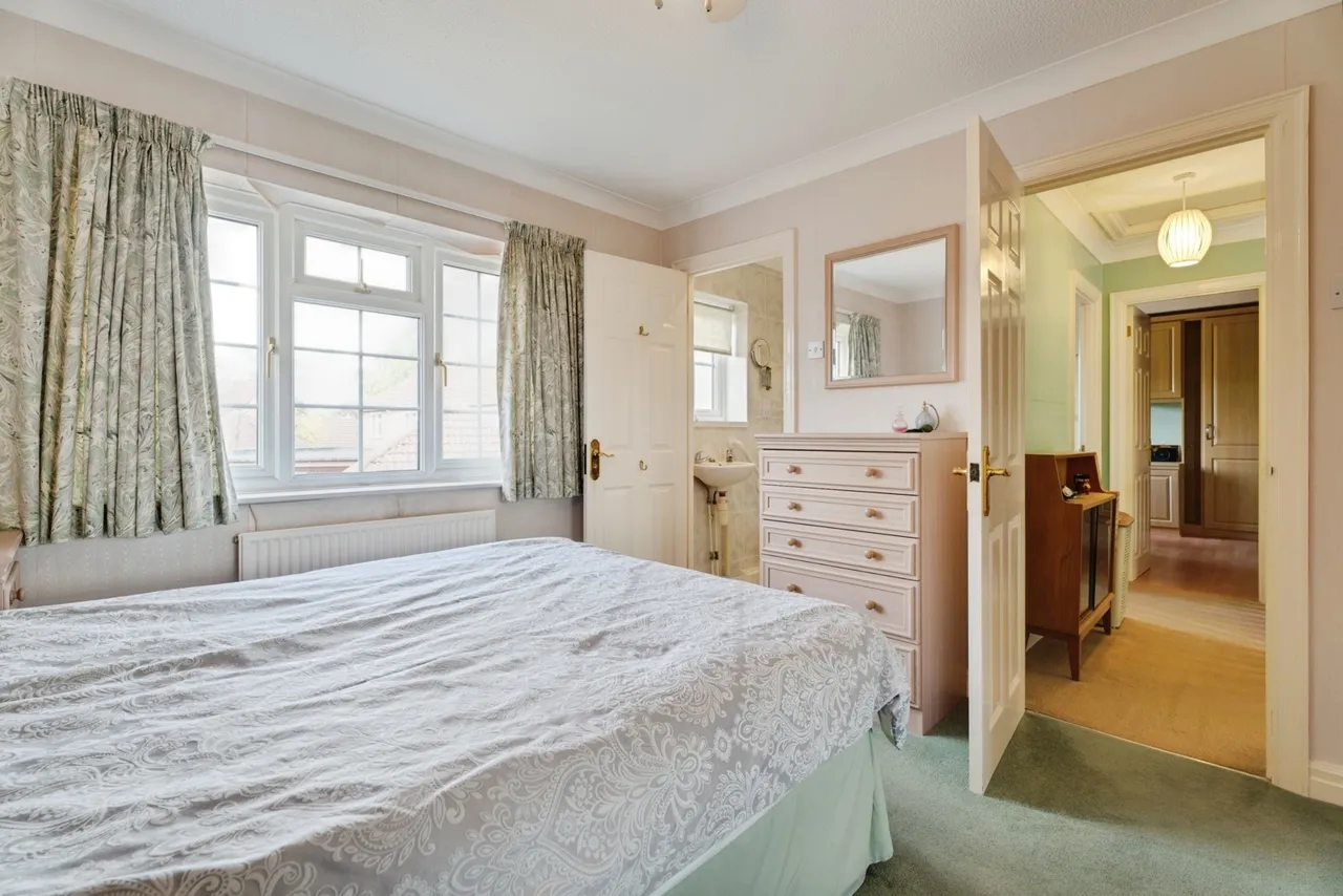 Bramble Way, Leavenheath, Colchester, Suffolk, CO6, photo 11