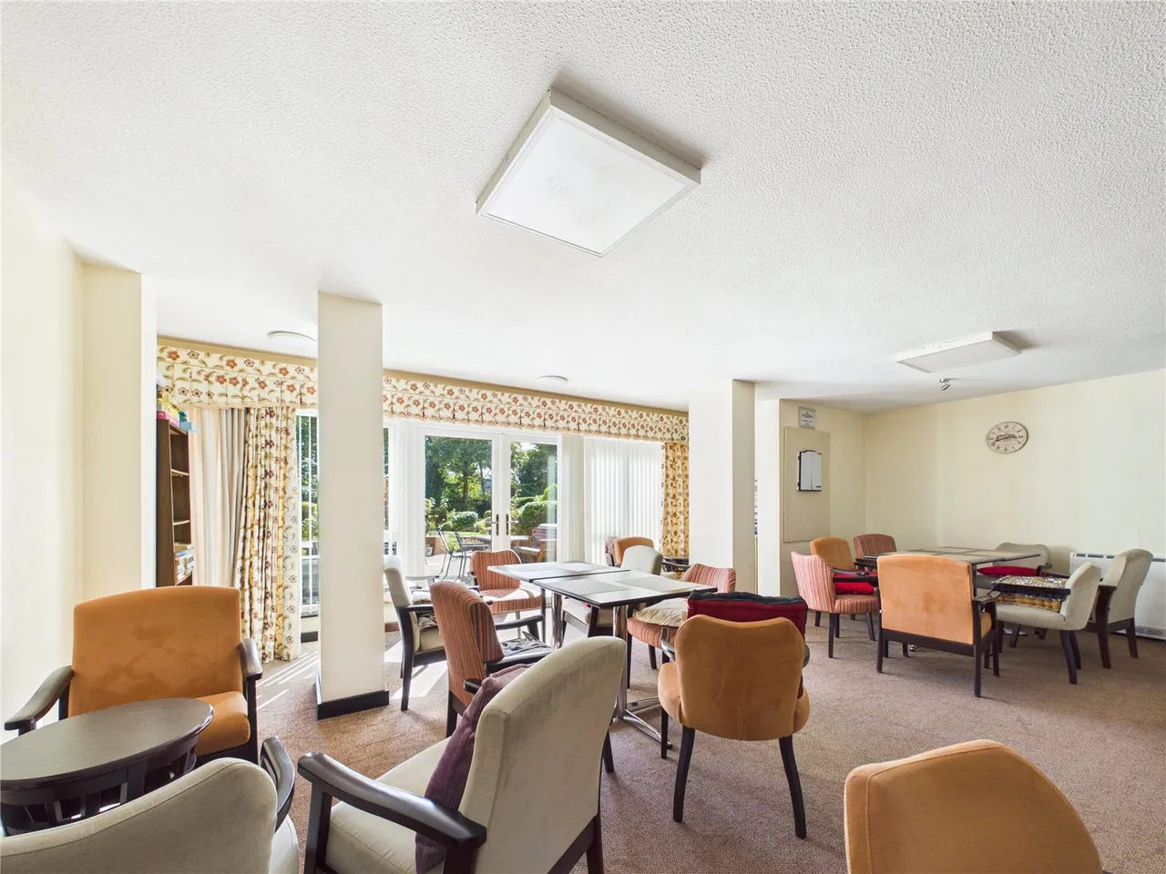 Cloverdale Drive, Longwell Green, BS30, photo 13