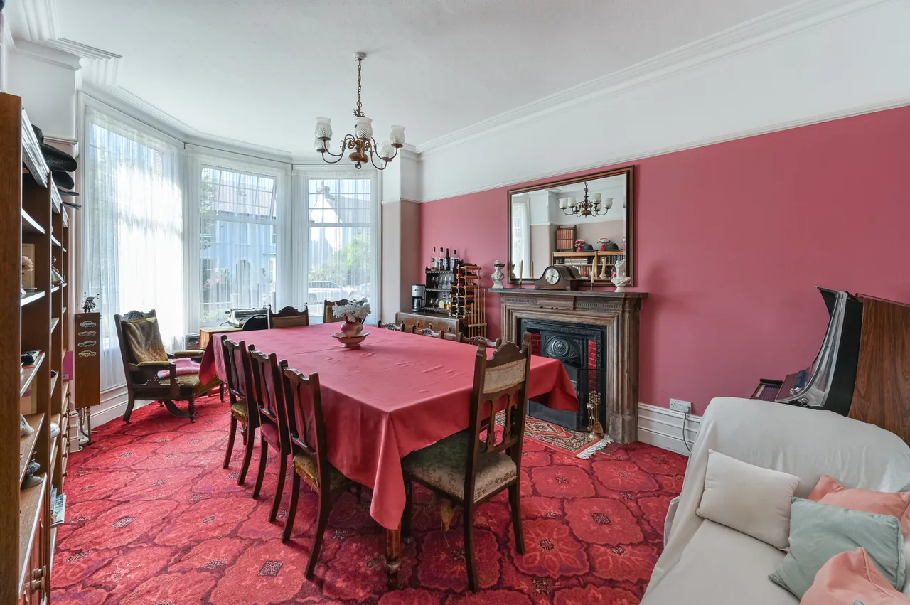 43 Wheathill Road, London, photo 3