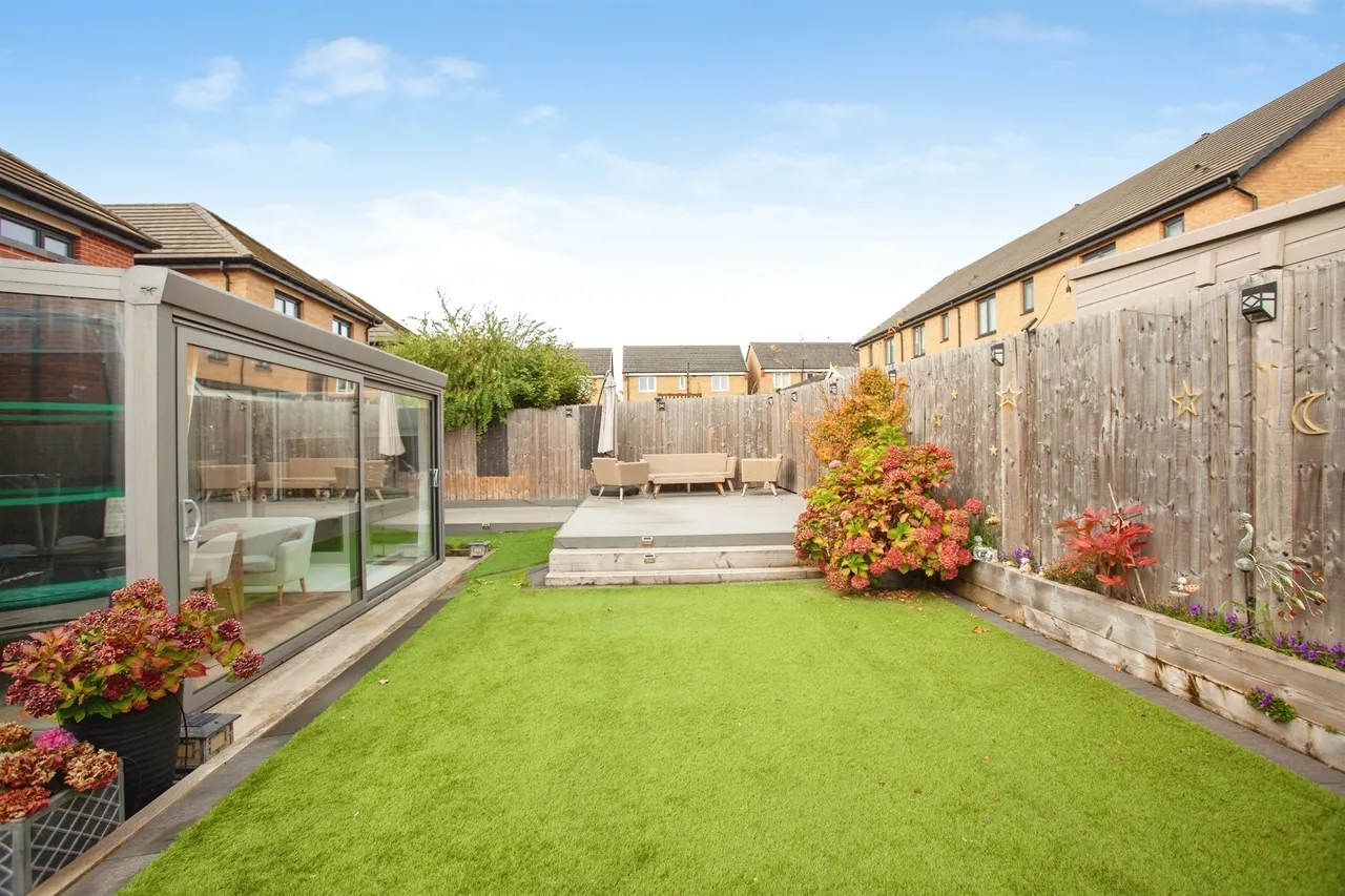 Oak Dene Way, Waverley, S60, photo 3