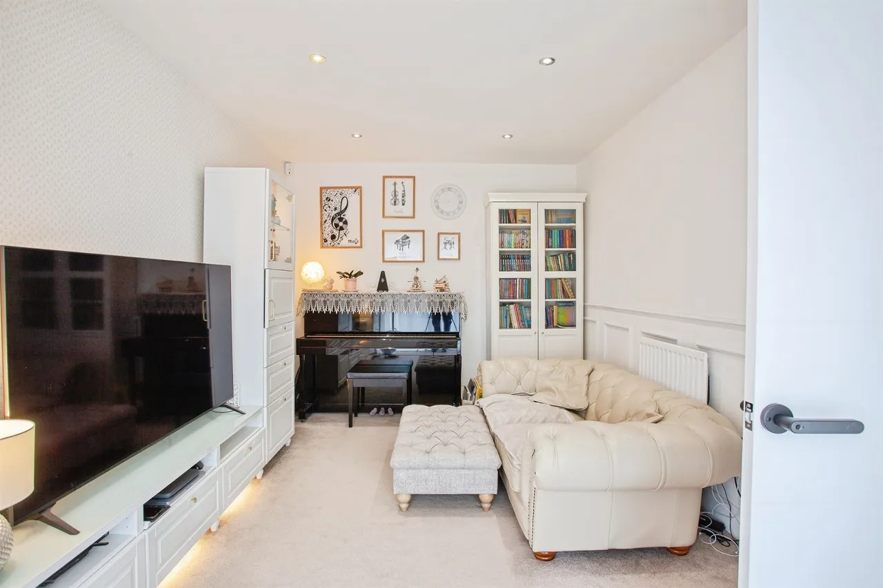 Oak Dene Way, Waverley, S60, photo 15