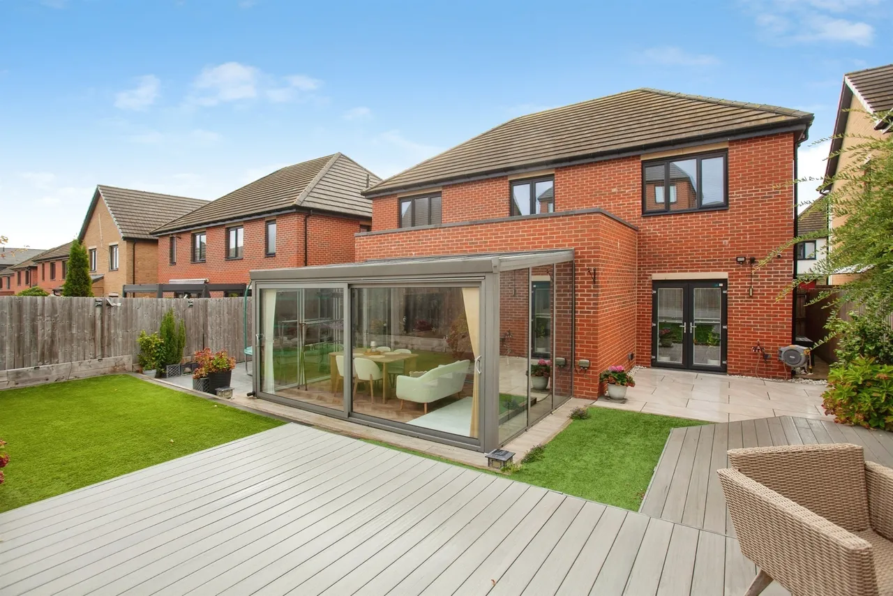 Oak Dene Way, Waverley, S60, photo 4