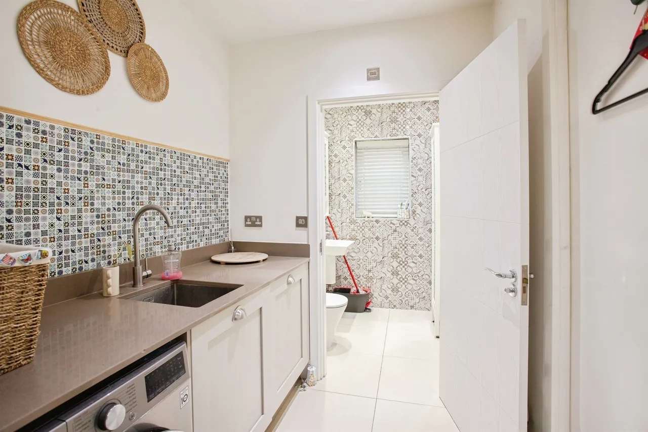 Oak Dene Way, Waverley, S60, photo 6