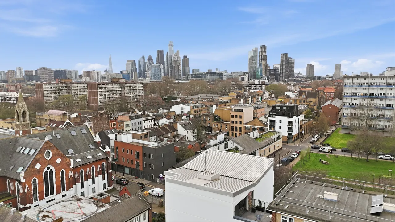 Florida Street, London, E2, photo 15