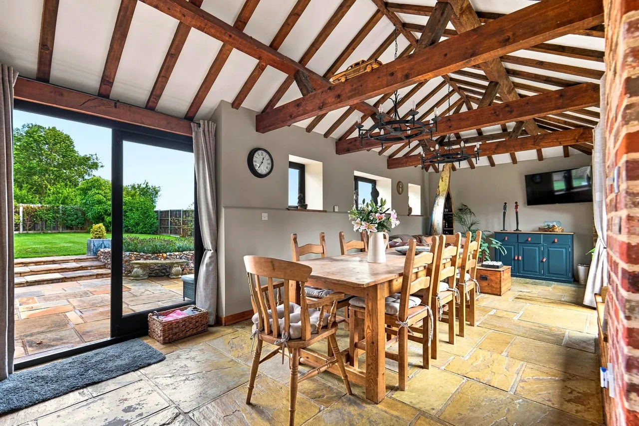 The Turnpike, Carleton Rode, NR16, photo 13