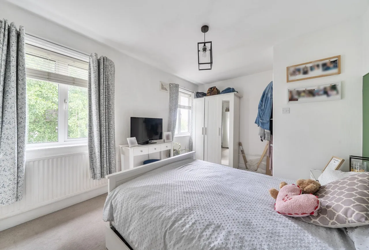Phipps Bridge Road, London, SW19 2SU, photo 11