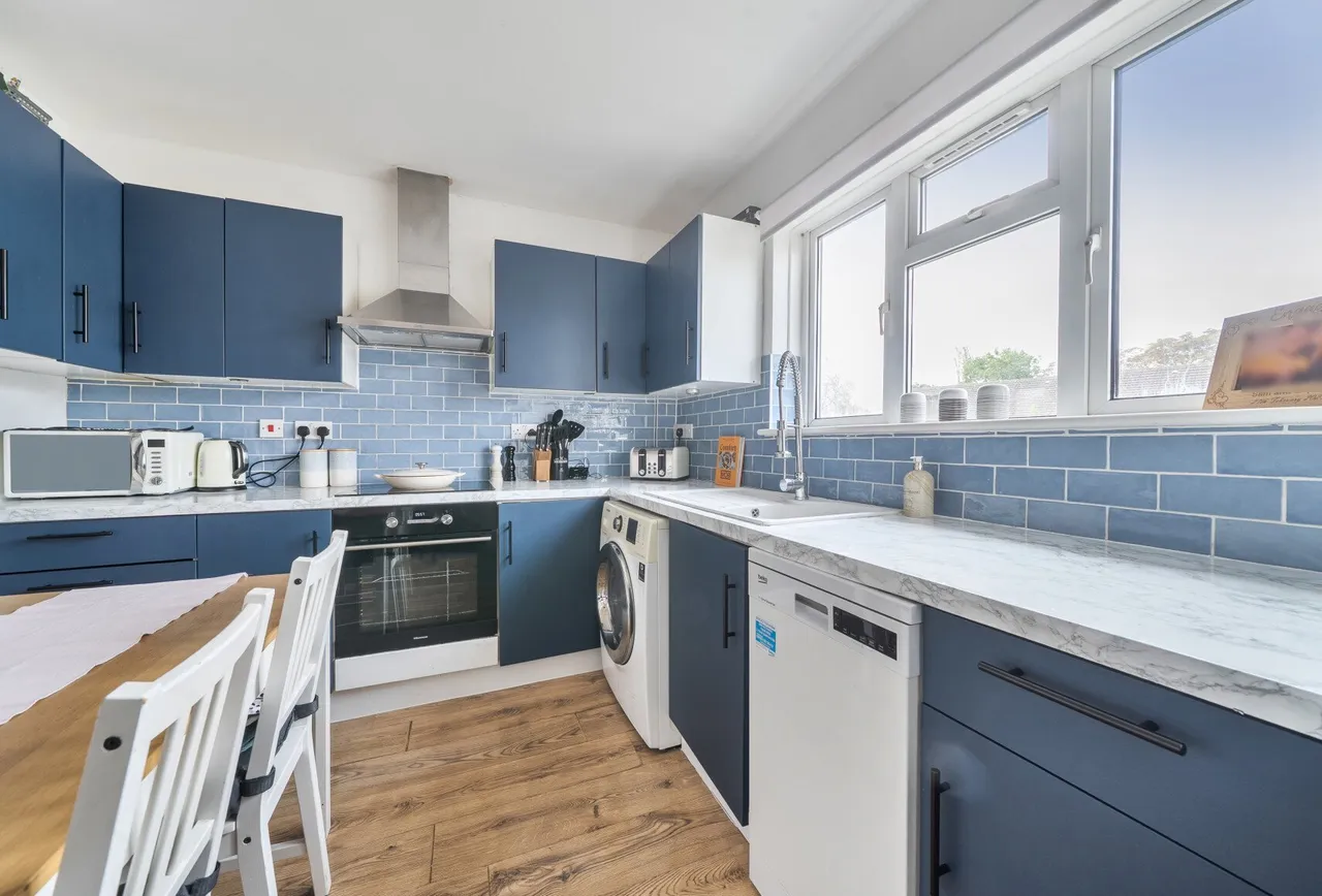 Phipps Bridge Road, London, SW19 2SU, photo 13