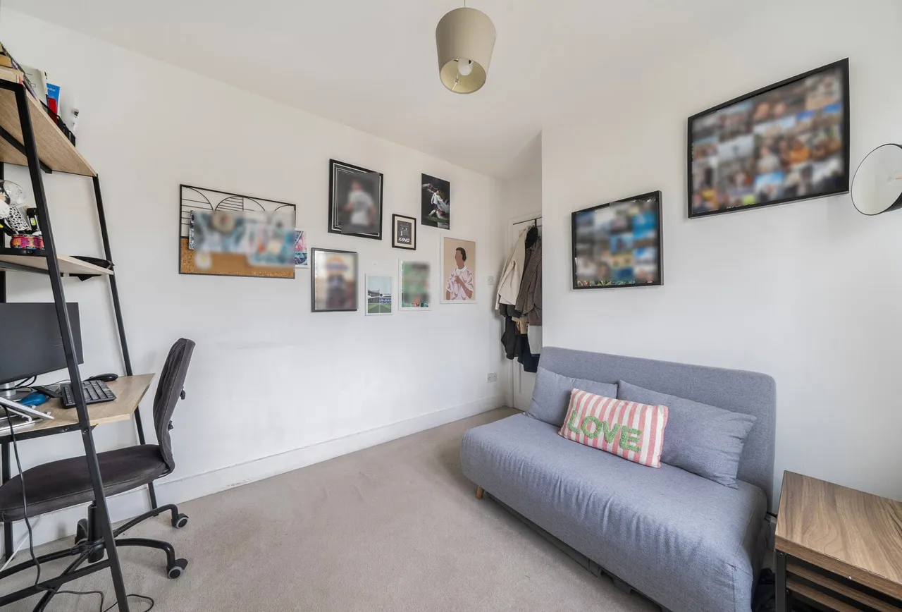 Phipps Bridge Road, London, SW19 2SU, photo 14