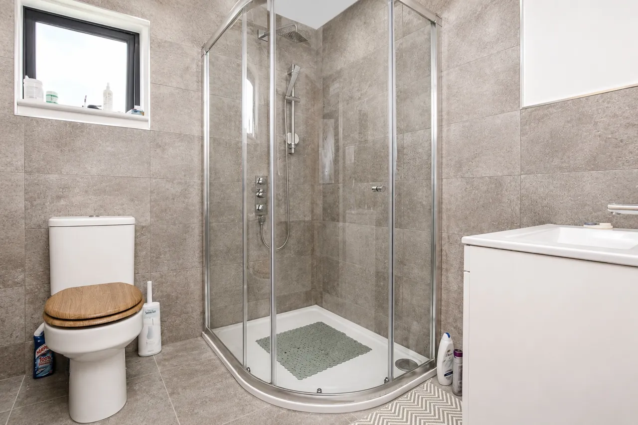 Waterford Lane, Cherry Willingham, LN3, photo 12