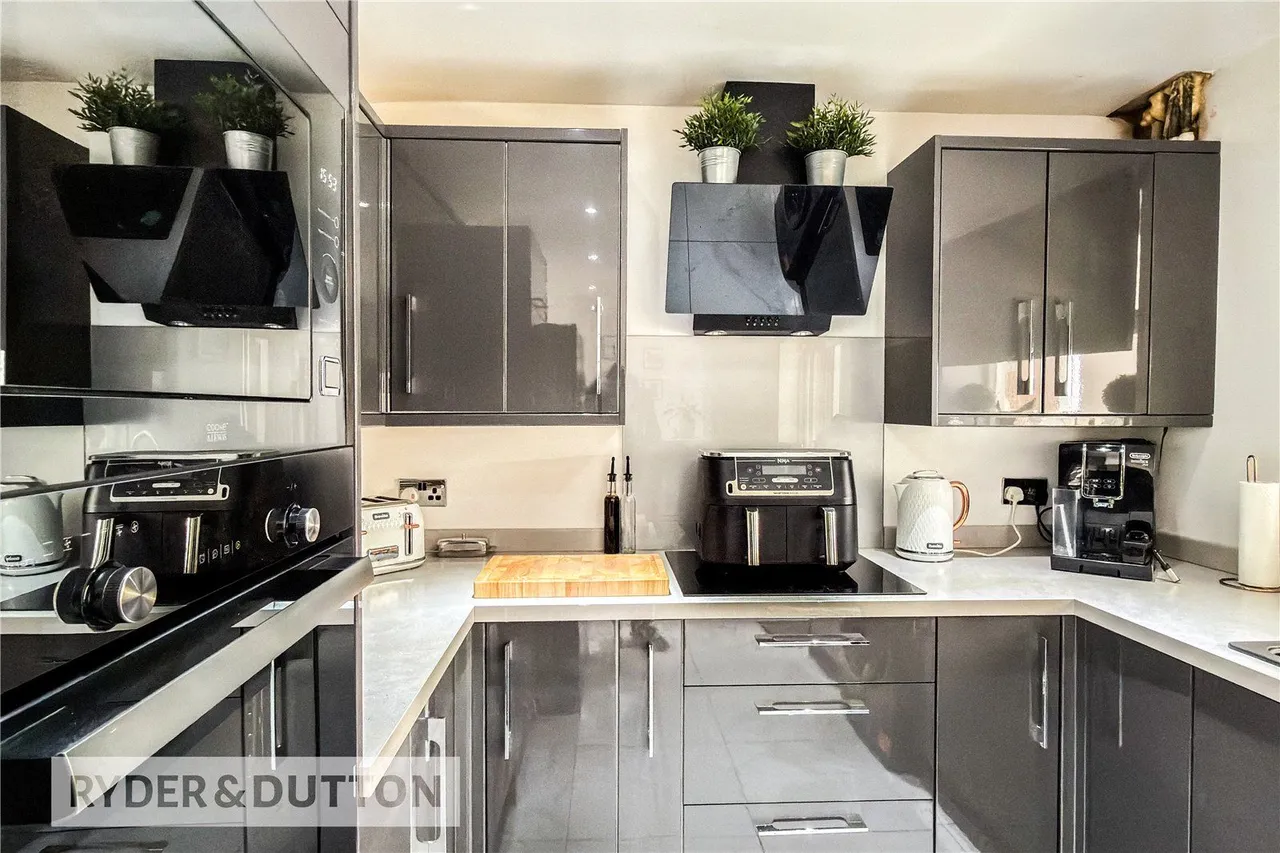 Nottingham Drive, Failsworth, M35, photo 7