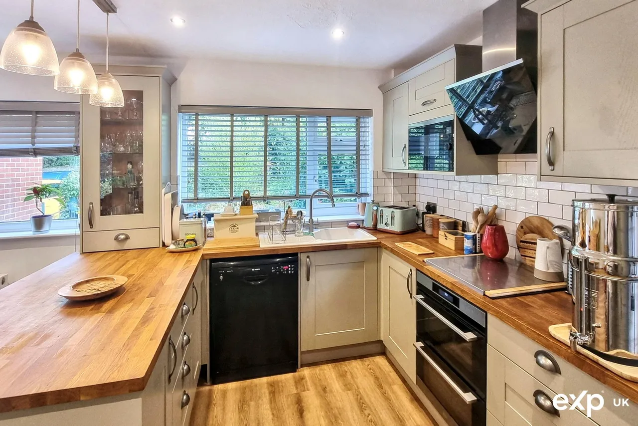 Mile End Road, Newton Abbot, TQ12 1RW, photo 5