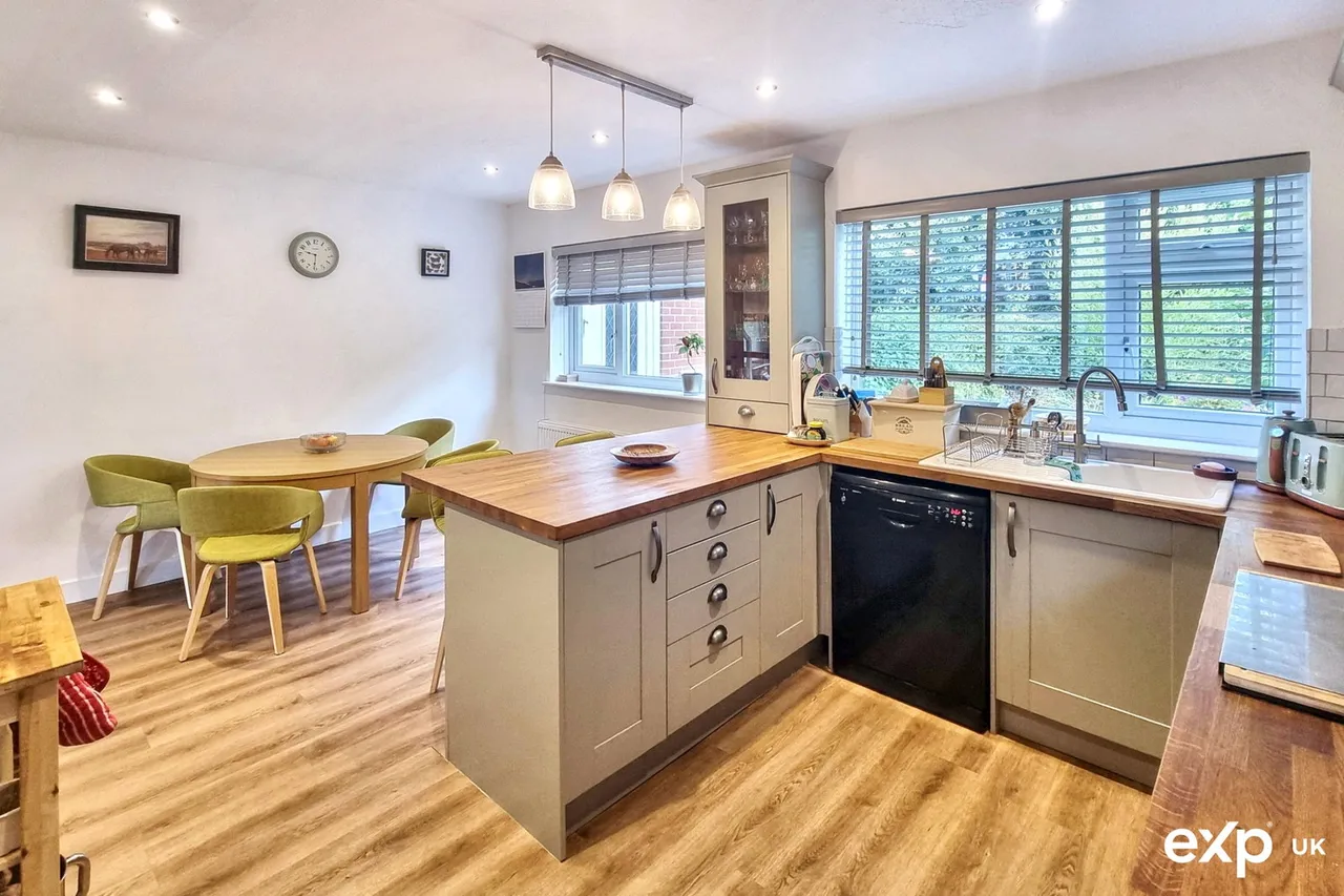 Mile End Road, Newton Abbot, TQ12 1RW, photo 7