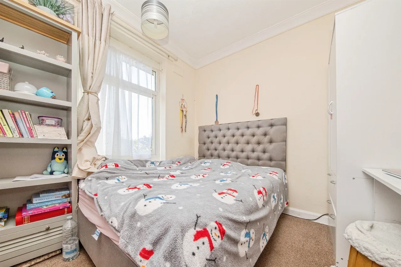 Shakespeare Road, Ipswich, photo 8