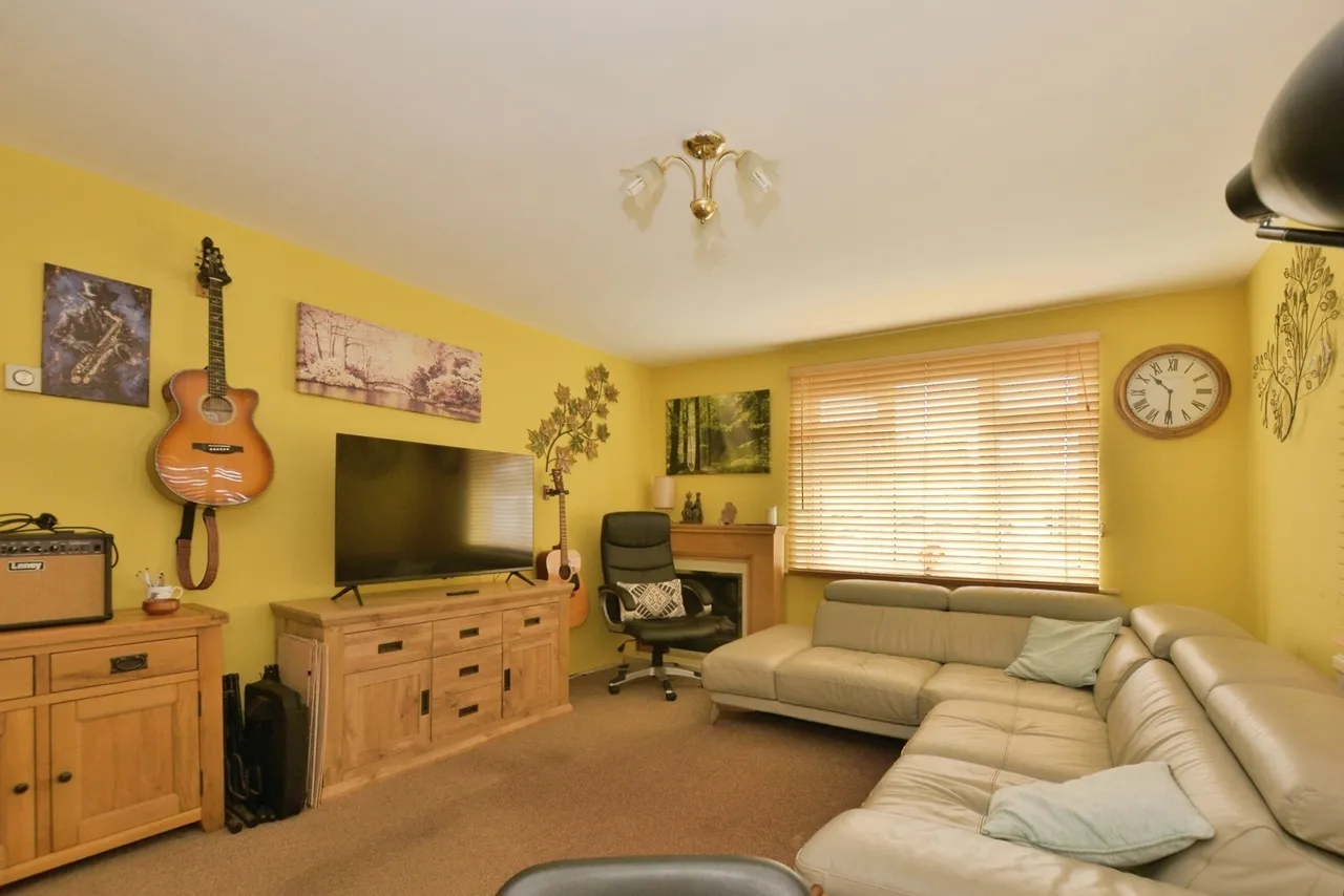 Laurel Avenue, St. Marys Bay, Romney Marsh, Kent, TN29, photo 14