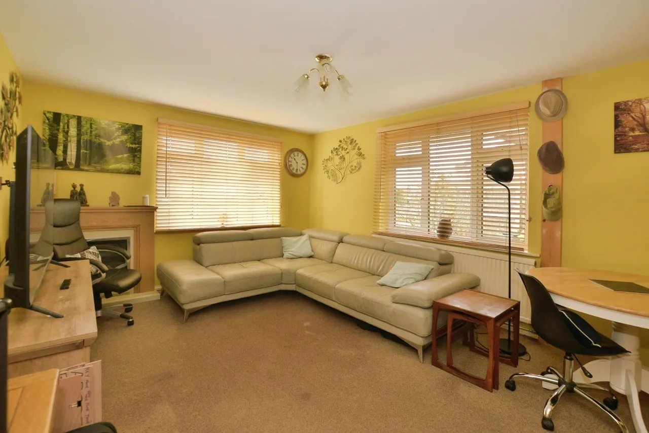 Laurel Avenue, St. Marys Bay, Romney Marsh, Kent, TN29, photo 13