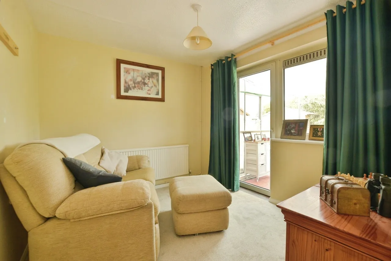 Laurel Avenue, St. Marys Bay, Romney Marsh, Kent, TN29, photo 3