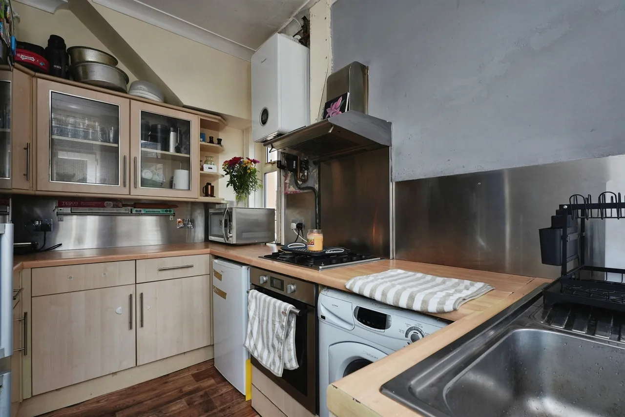 Hollingwood Mount, Bradford, BD7, photo 7
